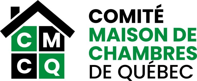 Logo du Comité Maison de Chambres de Québec comportant une icône de maison stylisée à gauche avec des carrés verts et noirs contenant les lettres « C », « M », « C », « Q ». Le texte « COMITÉ MAISON DE CHAMBRES DE QUÉBEC » se trouve à droite.